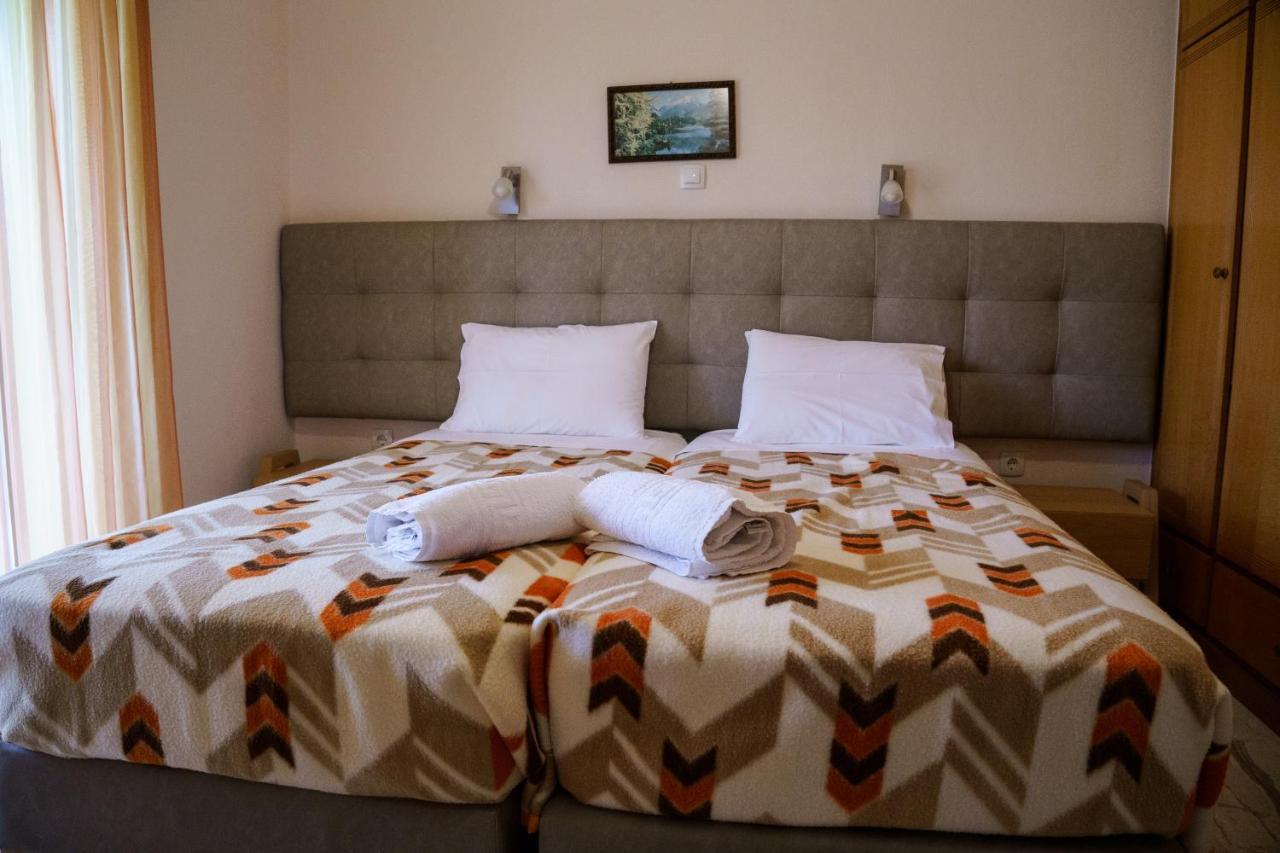 Zotos Rooms Parga Ngoại thất bức ảnh